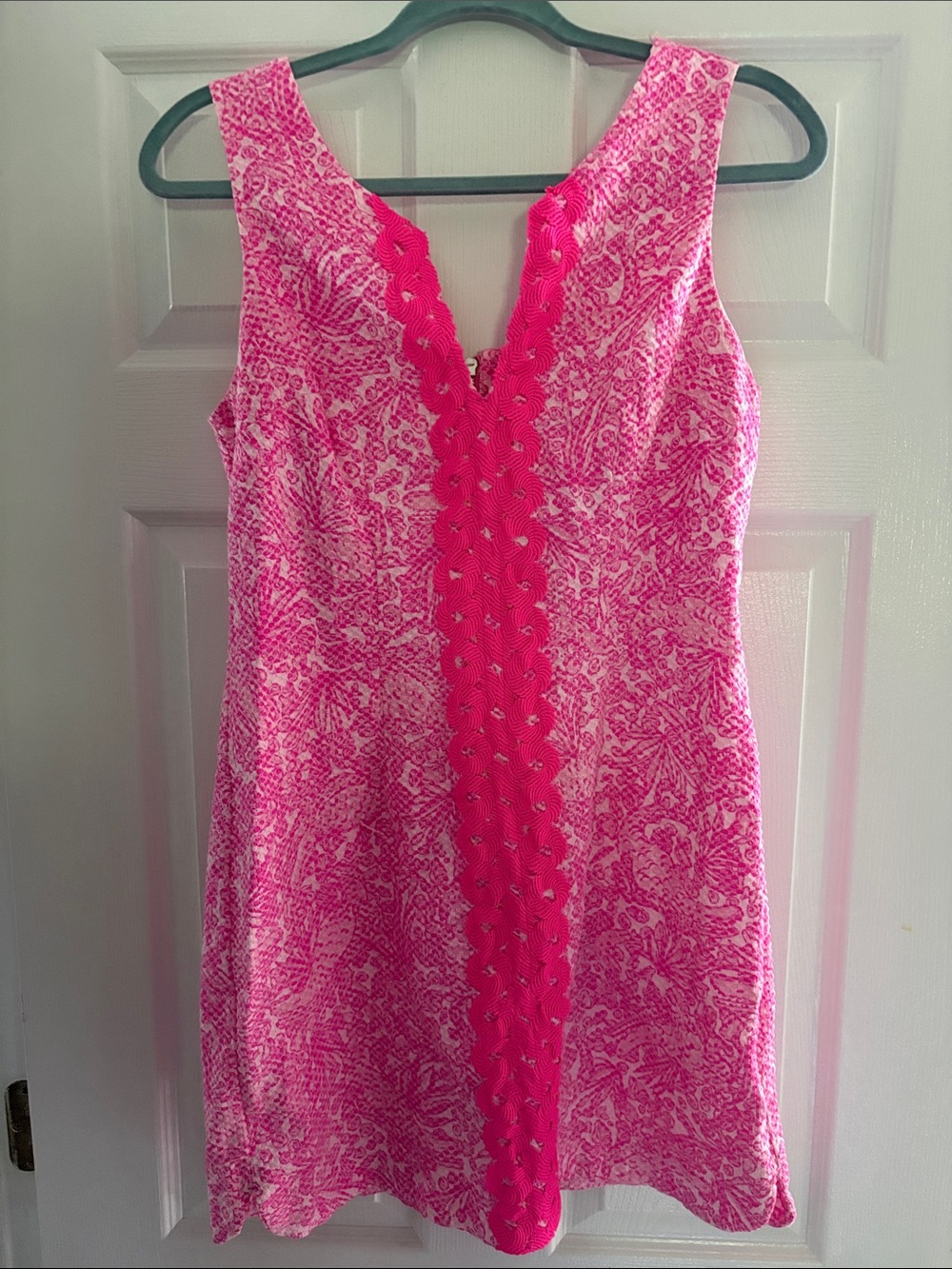Lilly Pulitzer Pink Printed Sleeveless Midi Dress with Scalloped Trim